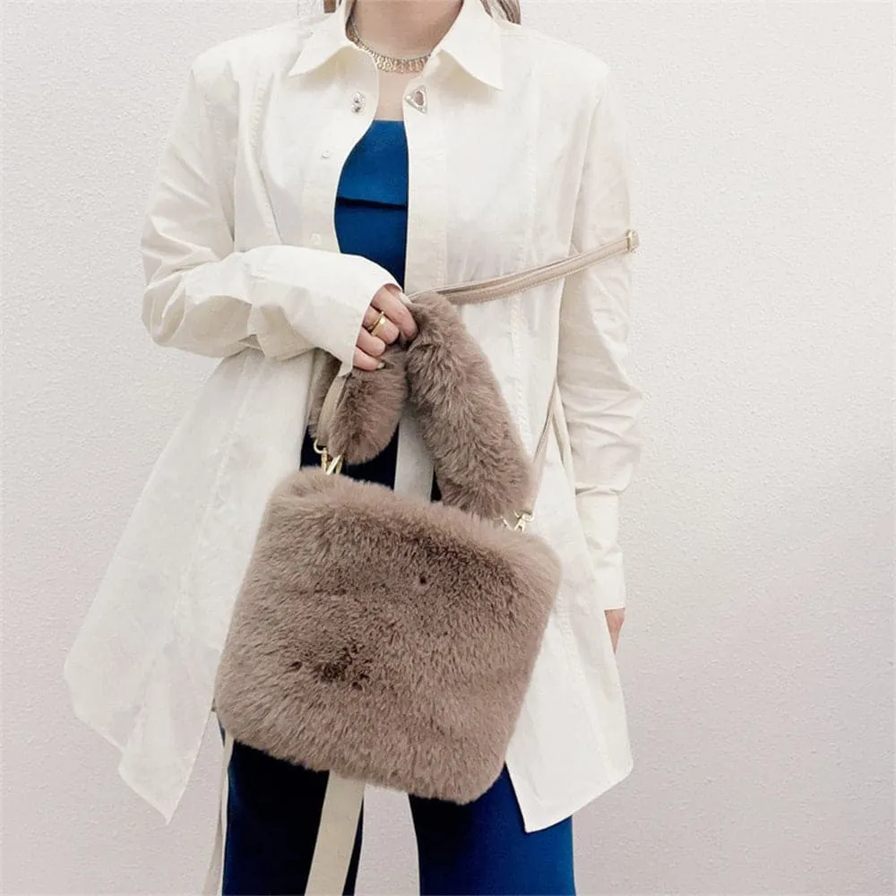 AG Collective Plush Handbag & Shoulder Bag Women's Bag