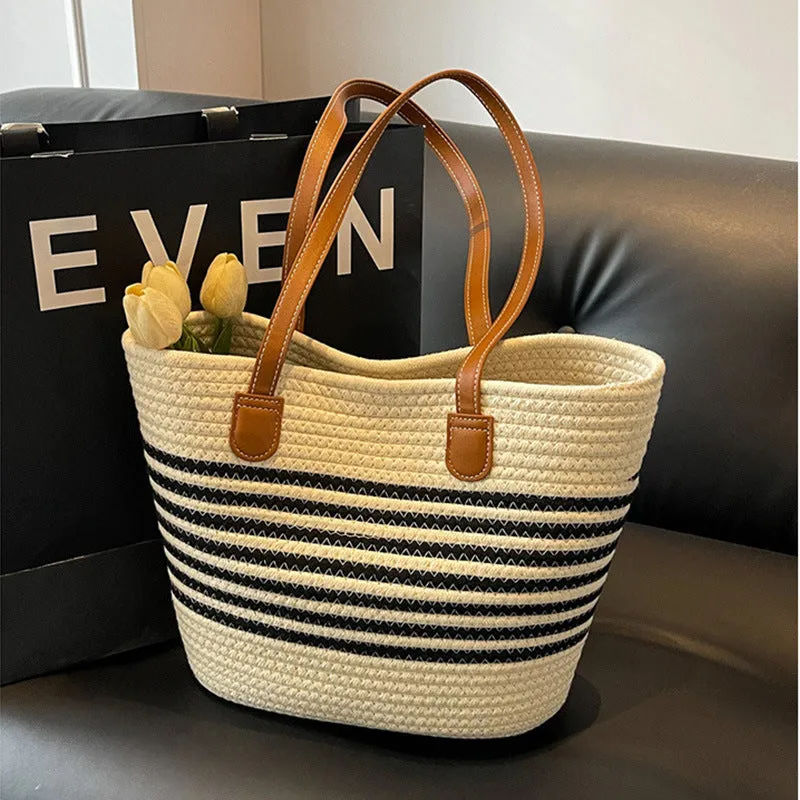 DUNNMALL Trendy One-Shoulder Straw Bag  New Women's Bag Large Capacity Woven Tote Bag Seaside Holiday Portable Beach Bag