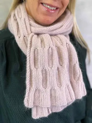 Gitter scarf by Hanne Falkenberg, No 1 knitting kit