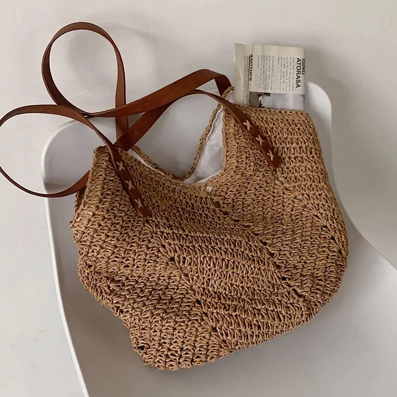 Trendy Summer Weaved Straw Handbags