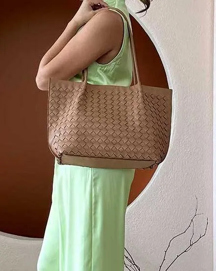 Victoria Tote Bag in Tan