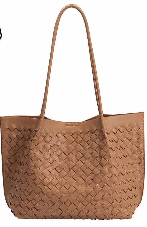 Victoria Tote Bag in Tan