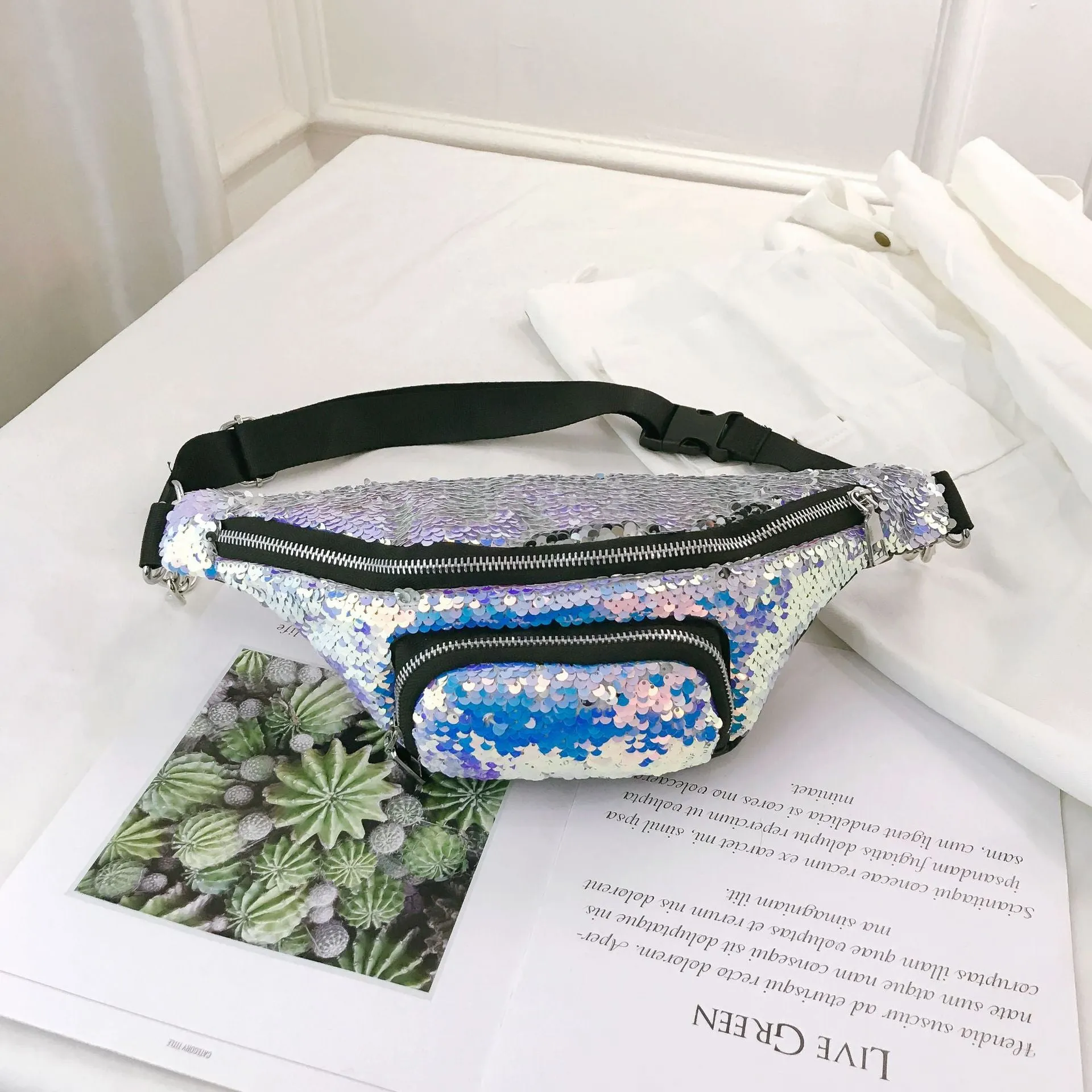 Women's Fashion Laser Starry Sequined Waist Bag